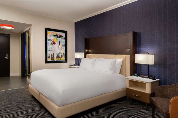 Hilton Austin by null