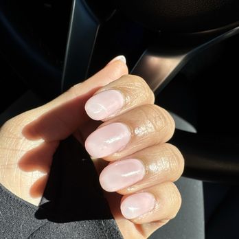 Post Oak Nail Lounge - Horrible nails done by the nail tech. - Nail Salons Near Me - Houston, Texas