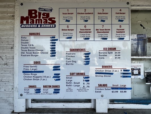 Big Mamas by null