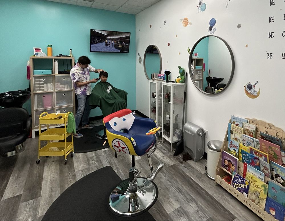 Adventure Hair Studio Logo