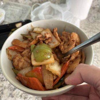 Lulu's Kitchen - Szechuan chicken, not spicy. - Chinese Near Me - Albuquerque, New Mexico