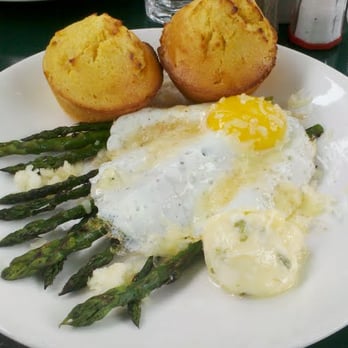 Cafe Nell - Eggs on Horseback and Cornbread Muffins with Jalapeño butter - New American Near Me - Portland, Oregon