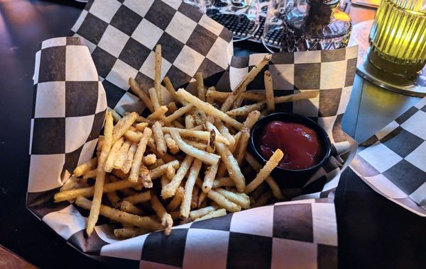 Ludlow Liquors by null Ludlow Liquors by null