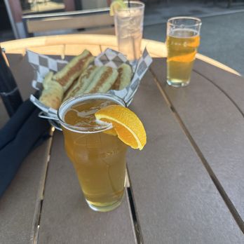 Highland House - Beer & Bread - American Near Me - Highland, Michigan