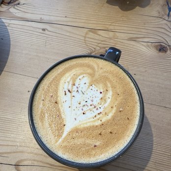 Petit Cafe - Small Rose Cardamom Latte - Coffee & Tea Near Me - Oakland, California