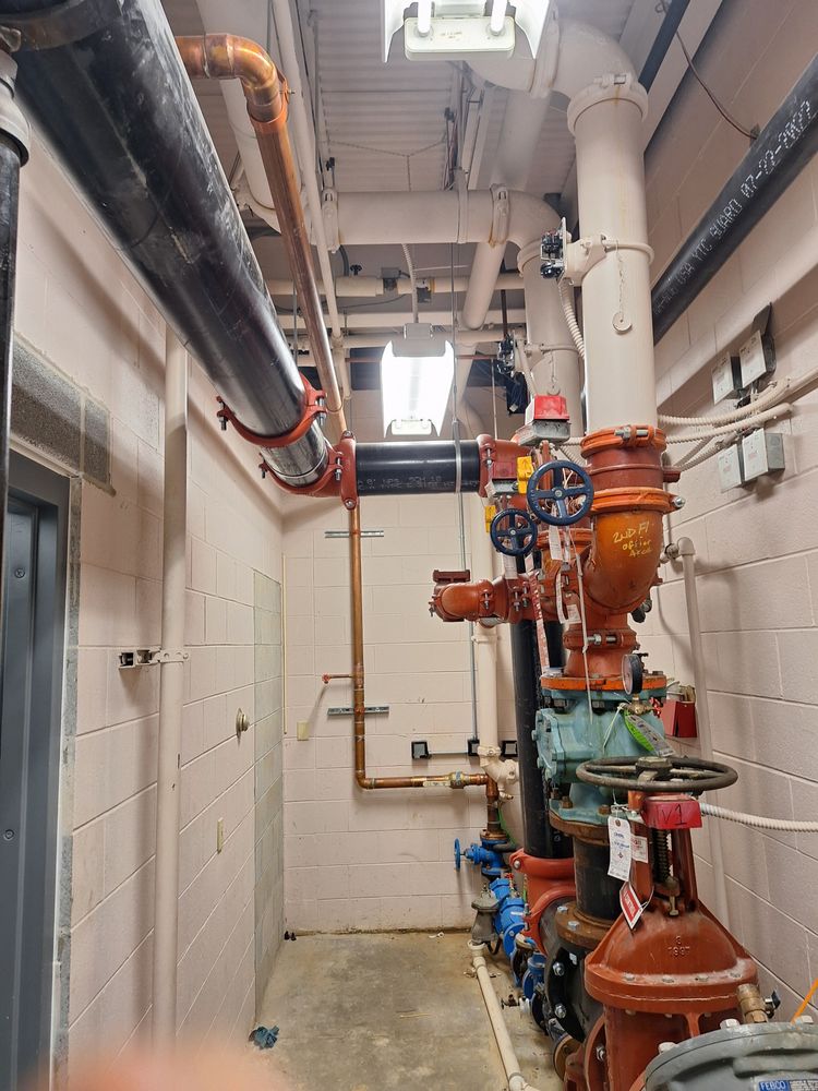 Slide of The Elite Handyman