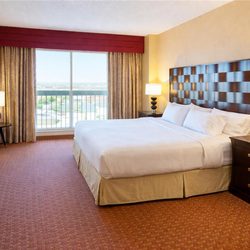 Embassy Suites by Hilton Norman Hotel & Conference Center - Guest room