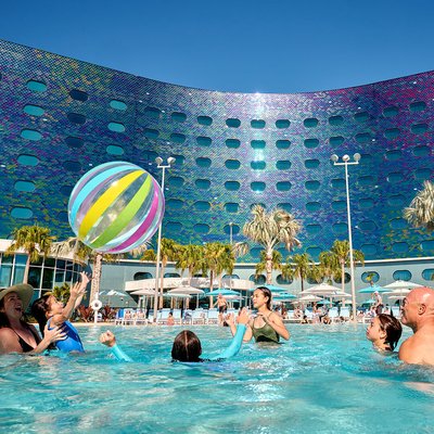 Universal Terra Luna Resort by null