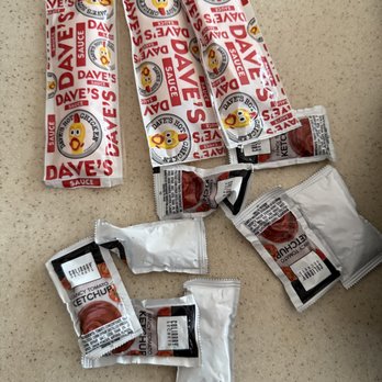 Dave's Hot Chicken - Condiment Packets- Dave's Sauce and Fancy Ketchup - No extra charge and this deserve a nod as we know places love to upcharge now! - Chicken Shop Near Me - Olathe, Kansas