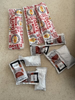 Dave’s Hot Chicken by null