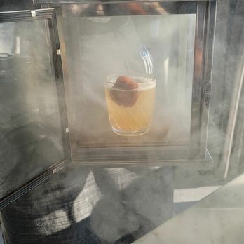La Vie - Cocktail Bars Near Me - Washington, DC, District of Columbia