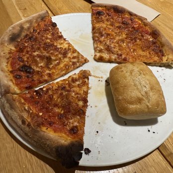 Sauce Pizza & Wine - Sausage & Caramelized Onion - Pizza Near Me - Gilbert, Arizona Sauce Pizza & Wine - Sausage & Caramelized Onion - Pizza Near Me - Gilbert, Arizona