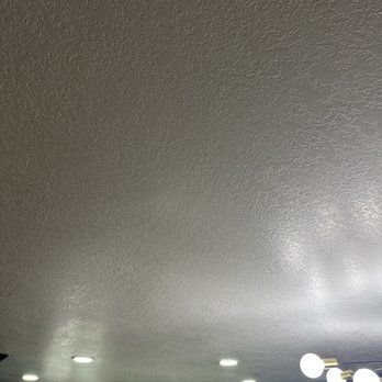Trollinger Painting - Ceiling paint and correcting blemishes. - Painters Near Me Trollinger Painting - Ceiling paint and correcting blemishes. - Painters Near Me