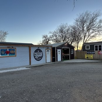 Backyard Kitchen - Cute lil barn type of dining area. - American Near Me - Poteet, Texas