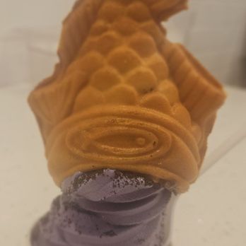 Uji Time Dessert - Red Bean Taiyaki atop Ube soft serve - Ice Cream & Frozen Yogurt Near Me - Palm Desert, California