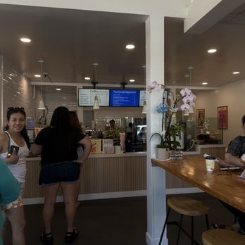 Cafe The Scoop - Cafes Near Me - Long Beach, California