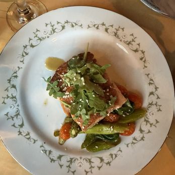 Craft Urban - Salmon - New American Near Me - Geneva, Illinois