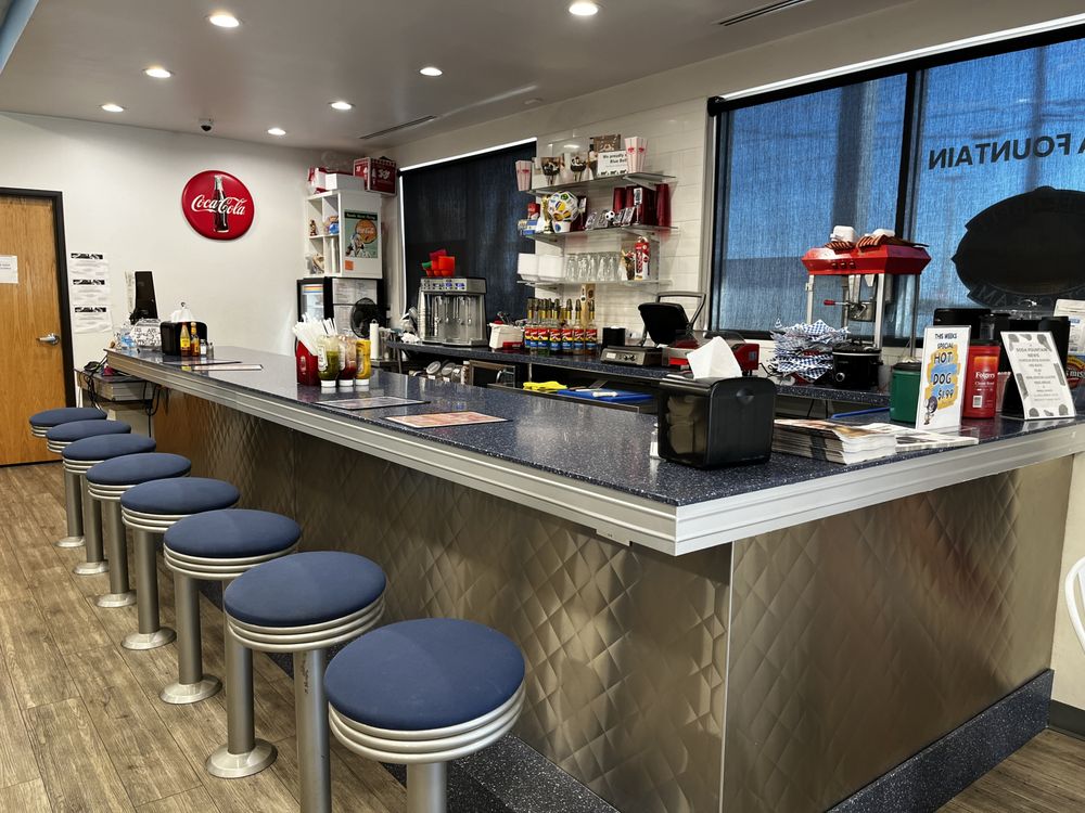 Doughertys Soda Fountain, Dallas Roadtrippers