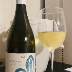Hotel Lis - A bottle of Sauvignon Blanc that we secured from Taberna do Lis!