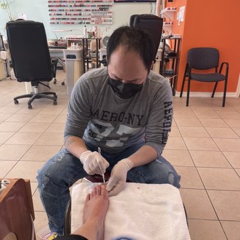 Lucky Nails - Pedi 4/12/23 - Nail Salons Near Me - Spokane Valley, Washington