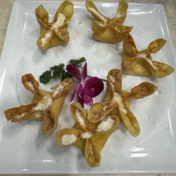 MiMi Garden - Crab rangoons - Chinese Near Me - The Woodlands, Texas MiMi Garden - Crab rangoons - Chinese Near Me - The Woodlands, Texas