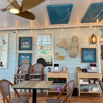 The Slippery Mermaid - Great interior. Cozy but beachy and bright - Sushi Bars Near Me - Navarre, Florida The Slippery Mermaid - Great interior. Cozy but beachy and bright - Sushi Bars Near Me - Navarre, Florida