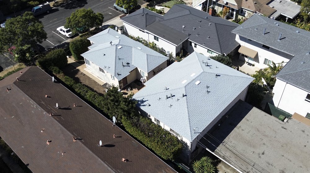 Slide of Summit Remodeling Group