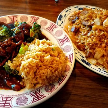 Mandarin House Restaurant - Beef with broccoli and combination fried rice. Both pretty average. - Chinese Near Me - Laurel, Maryland