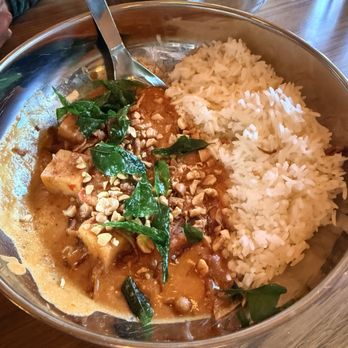 Rangoon Bistro - Tofu Curry - Burmese Near Me - Portland, Oregon