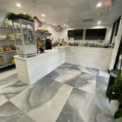 IBalance Wellness Plus Cafe Lounge - IBalance Juice Bar on 122 Center St.
