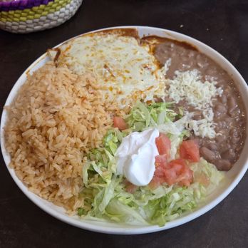 Taqueria Cinco Hermanos - Enchiladas dinner - Mexican Near Me - Grayslake, Illinois Taqueria Cinco Hermanos - Enchiladas dinner - Mexican Near Me - Grayslake, Illinois