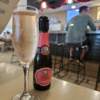 Taylor Beach House Cafe - PROSECCO ROSÉ - Seafood Near Me - Hobe Sound, Florida