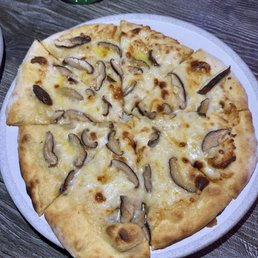 Mushroom truffle pizza Mushroom truffle pizza