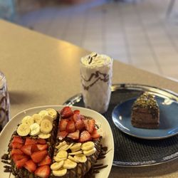 Shahmaran Cafe