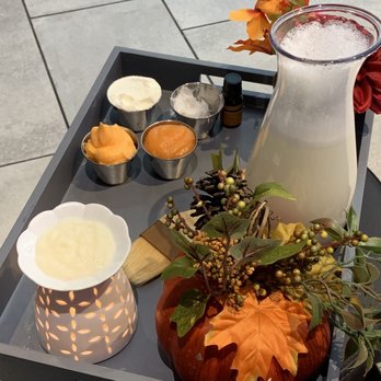 Gossip & Co. Nail Spa - The pumpkin spice pedi. - Nail Salons Near Me - Cypress, Texas Gossip & Co. Nail Spa - The pumpkin spice pedi. - Nail Salons Near Me - Cypress, Texas