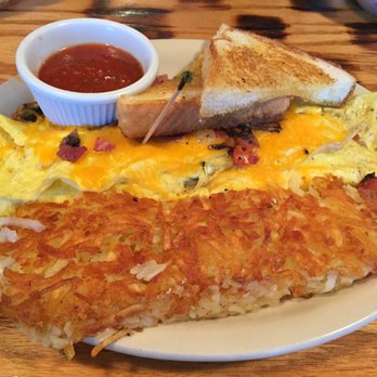 Oldwest Cafe - OWC Durango Omelette sub Turkey Bacon with Hash browns and Texas Toast - Breakfast & Brunch Near Me - Bedford, Texas Oldwest Cafe - OWC Durango Omelette sub Turkey Bacon with Hash browns and Texas Toast - Breakfast & Brunch Near Me - Bedford, Texas