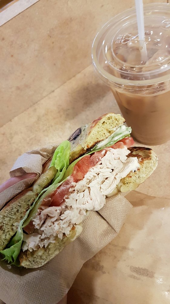 THE SPOKE AND RIM TAVERN Updated September 2024 1151 Richmond