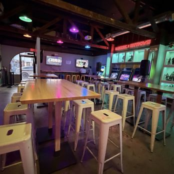 Barcode - Cocktail Bars Near Me - Garden Grove, California