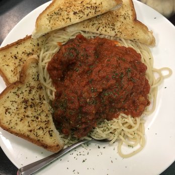Fifties Diner - My spaghetti was yummy! - American Near Me - Chicopee, Massachusetts