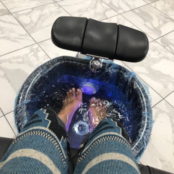 Nails BB - Awaiting my pedicure - Nail Salons Near Me - Long Beach, California Nails BB - Awaiting my pedicure - Nail Salons Near Me - Long Beach, California
