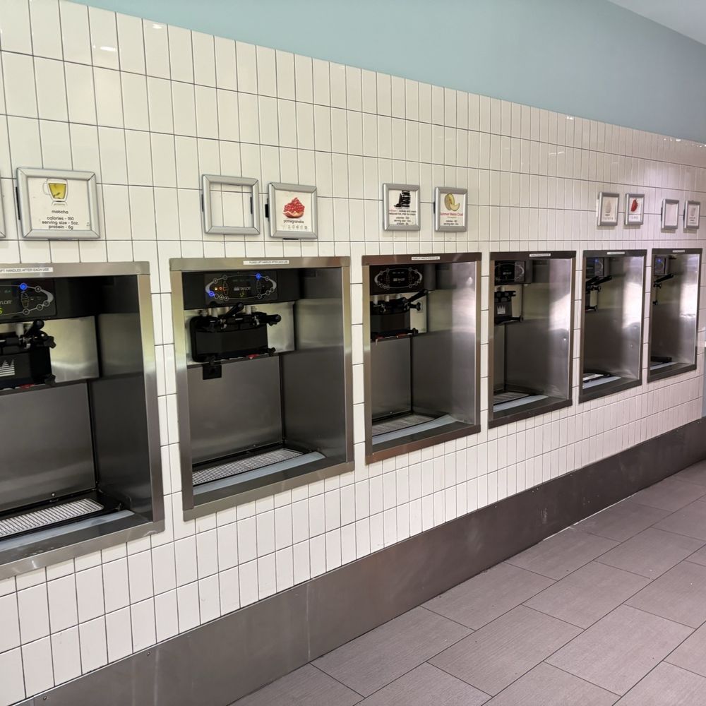 Pinkberry - Self serve yogurts - Ice Cream & Frozen Yogurt Near Me - Burbank, California