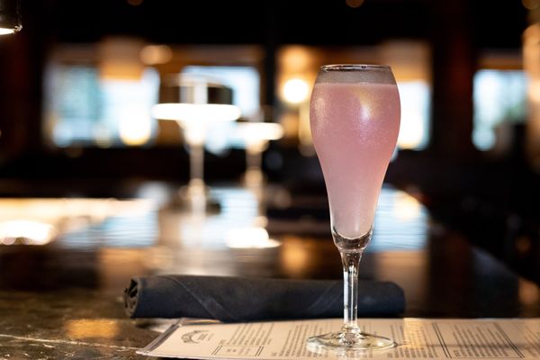 Charleston's Restaurant by null