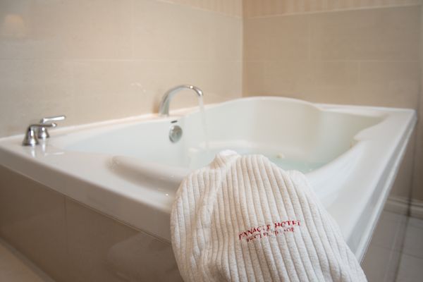 Pinnacle Hotel Whistler by null