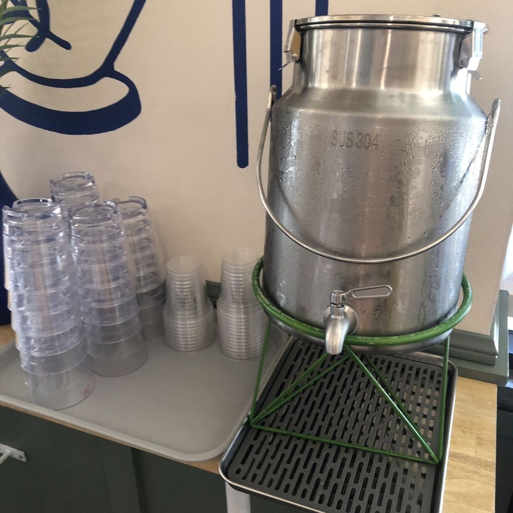 Anna's Joint - Free iced drinking water, so cute and much appreciated. - Wine Bars Near Me - Long Beach, California