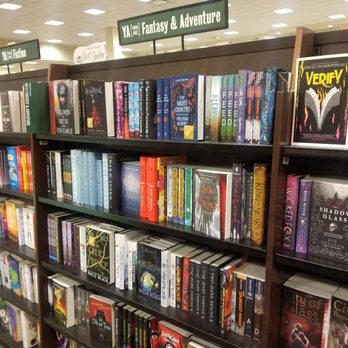 Barnes & Noble Booksellers - Bookstores Near Me - Geneva, Illinois