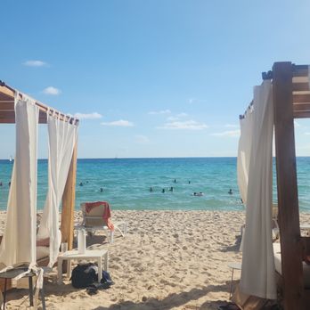 Jenn Laking - On the Horizon - Travel Agents Near Me