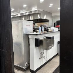 Bruno's Pizzeria