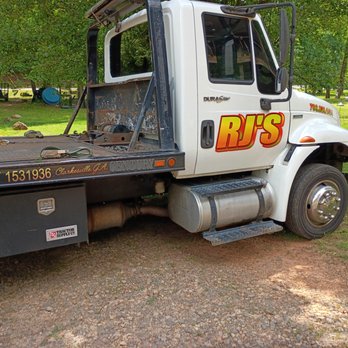 RJs Wrecker Service - Driver Dustin for RJ Towing rescued us and delivered us safely home to Cleveland, GA.Thank you RJ Towing for having a well trained driver. - Towing Near Me RJs Wrecker Service - Driver Dustin for RJ Towing rescued us and delivered us safely home to Cleveland, GA.Thank you RJ Towing for having a well trained driver. - Towing Near Me