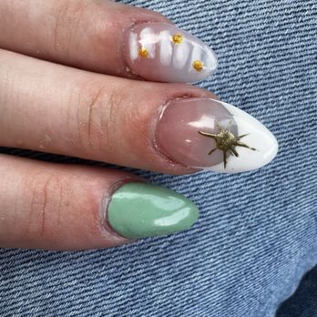 WiWi Nails & Spa - Nail Salons Near Me - Oneonta, New York