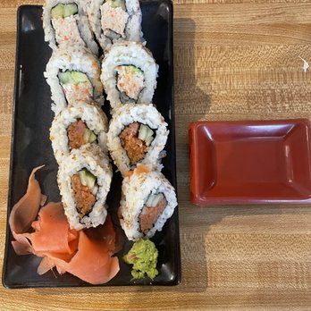 Ladybug Café - Half & Half roll of California roll and spicy tuna roll. - Japanese Near Me - Gardena, California Ladybug Café - Half & Half roll of California roll and spicy tuna roll. - Japanese Near Me - Gardena, California